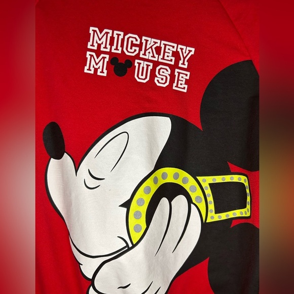 Disney Mickey Mouse Red Crewneck Sweatshirt Juniors Size XS(1) Headphones Casual - Picture 4 of 6